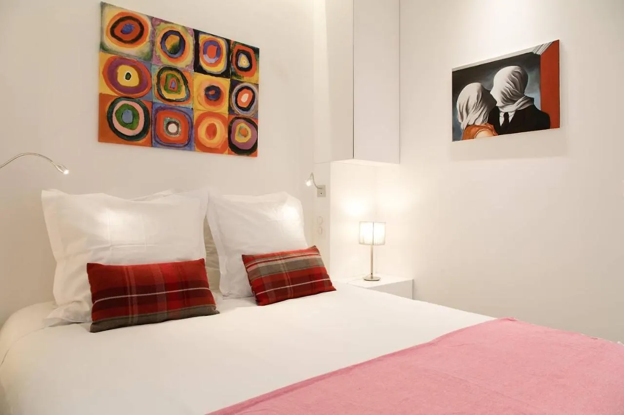 Arc De Triomphe Apartment Paris